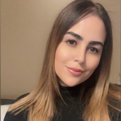 Lama Ali Ahmad Headshot